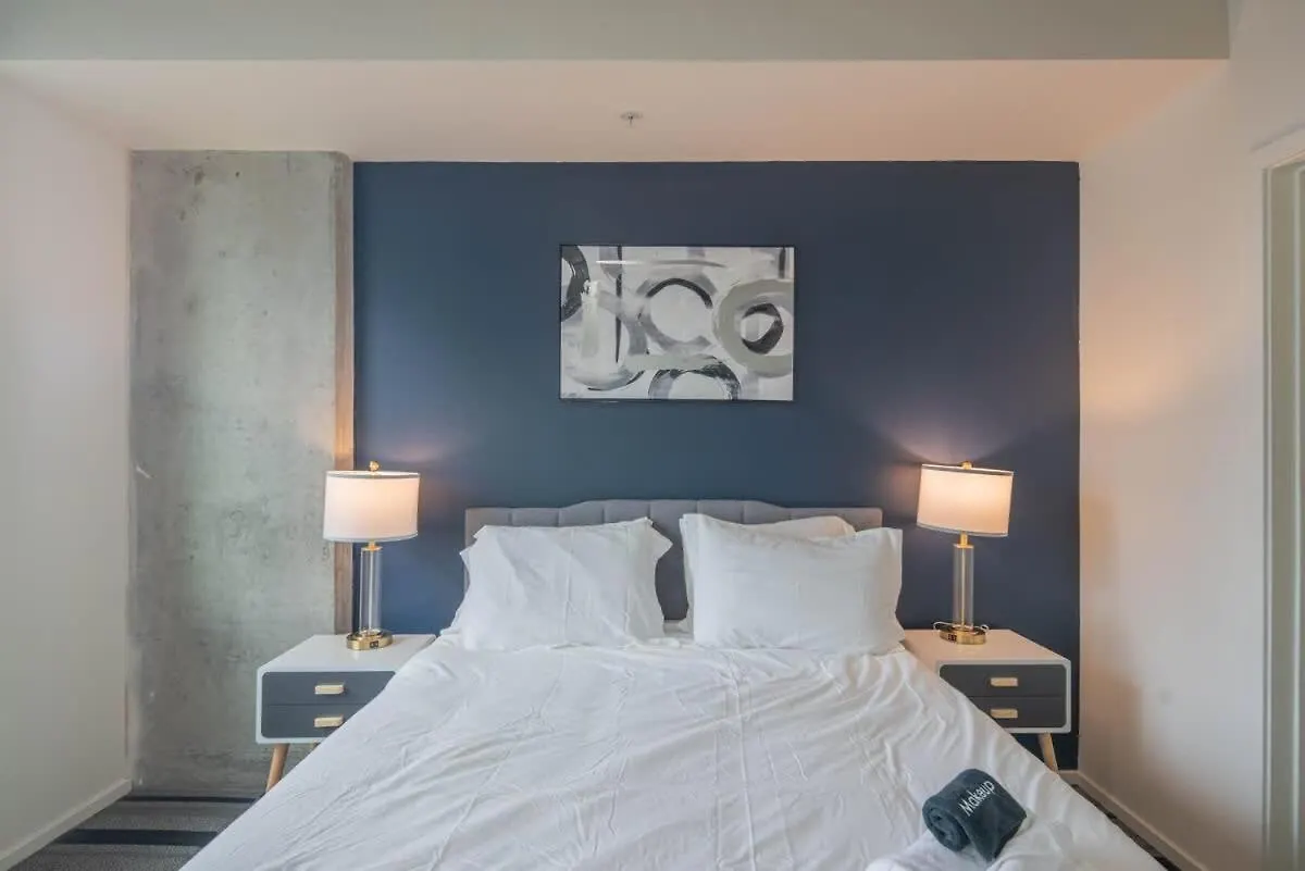 Chic 1Bd - Central Downtown - Gym, Pool, Parking Phoenix